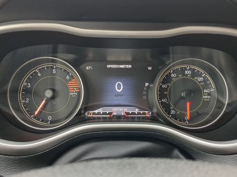 Used 2016 Jeep Cherokee Limited image 54