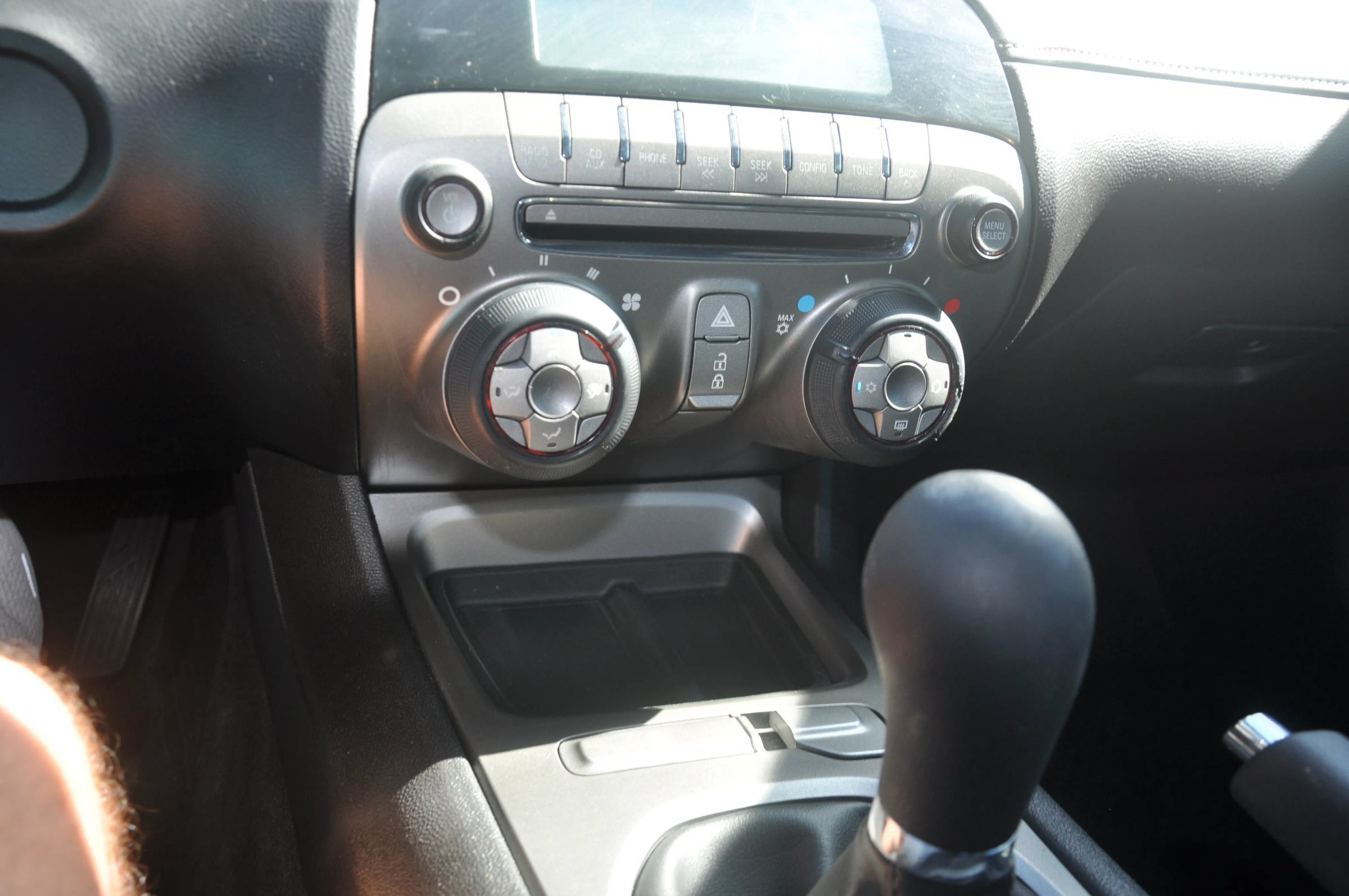 Used 2015 Chevrolet Camaro LS RWD image 33