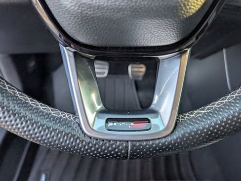 Certified 2025 Acura Integra Type S image 39