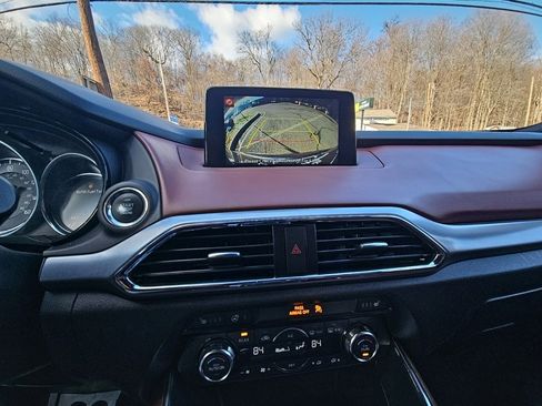 Used 2018 MAZDA CX-9 Signature image 10