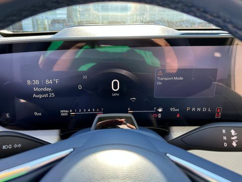 New 2026 Buick Enclave Avenir w/ Super Cruise Package image 14