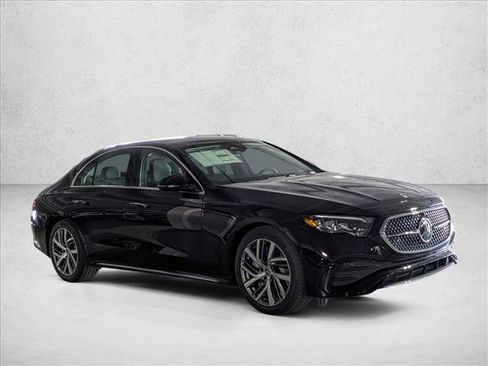 New 2026 Mercedes-Benz E 450 4MATIC Sedan image 6