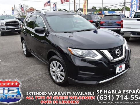 Used 2017 Nissan Rogue S w/ S Appearance Package image 1