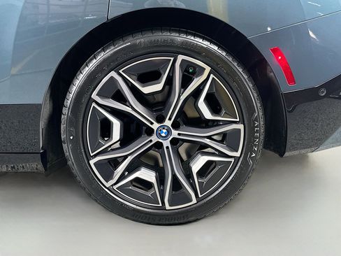 Certified 2023 BMW iX xDrive50 w/ Ultimate Package 2 image 31