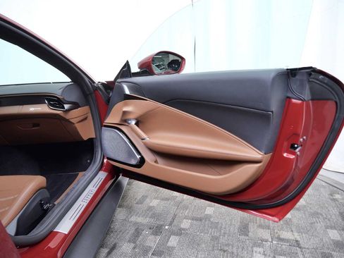 Used 2023 Ferrari Roma RWD image 12