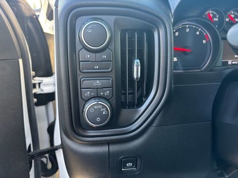 Used 2020 Chevrolet Silverado 2500 W/T w/ WT Convenience Package image 18