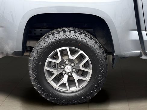 Used 2022 GMC Canyon AT4 image 42