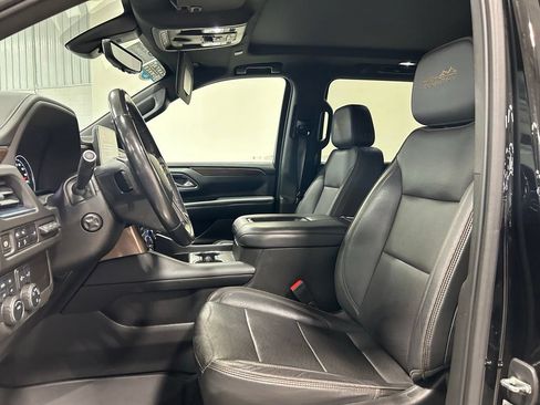 Used 2021 Chevrolet Suburban High Country AWD/4WD image 11