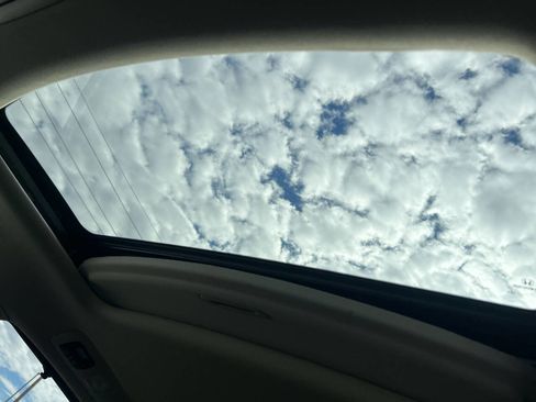 Used 2014 Honda Odyssey EX-L image 23