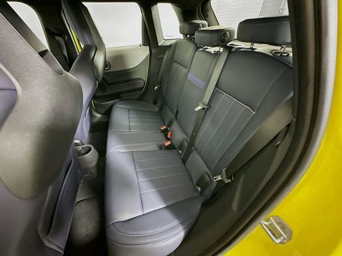 Certified 2025 MINI Cooper S FWD image 17