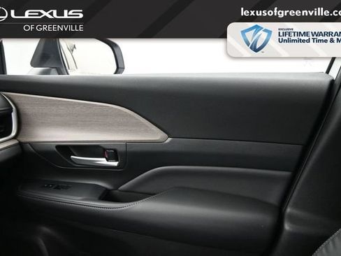Used 2025 Toyota Grand Highlander AWD image 20