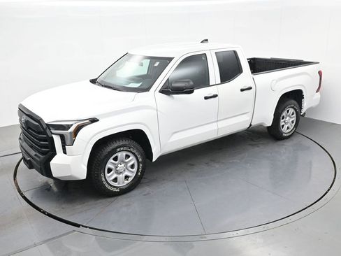 Used 2022 Toyota Tundra SR w/ SR Tow Package RWD image 16