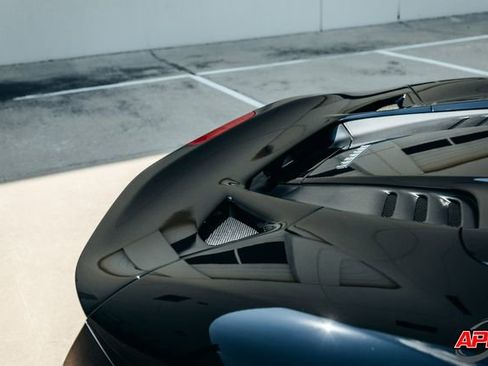 Used 2022 Ferrari F8 Tributo image 35