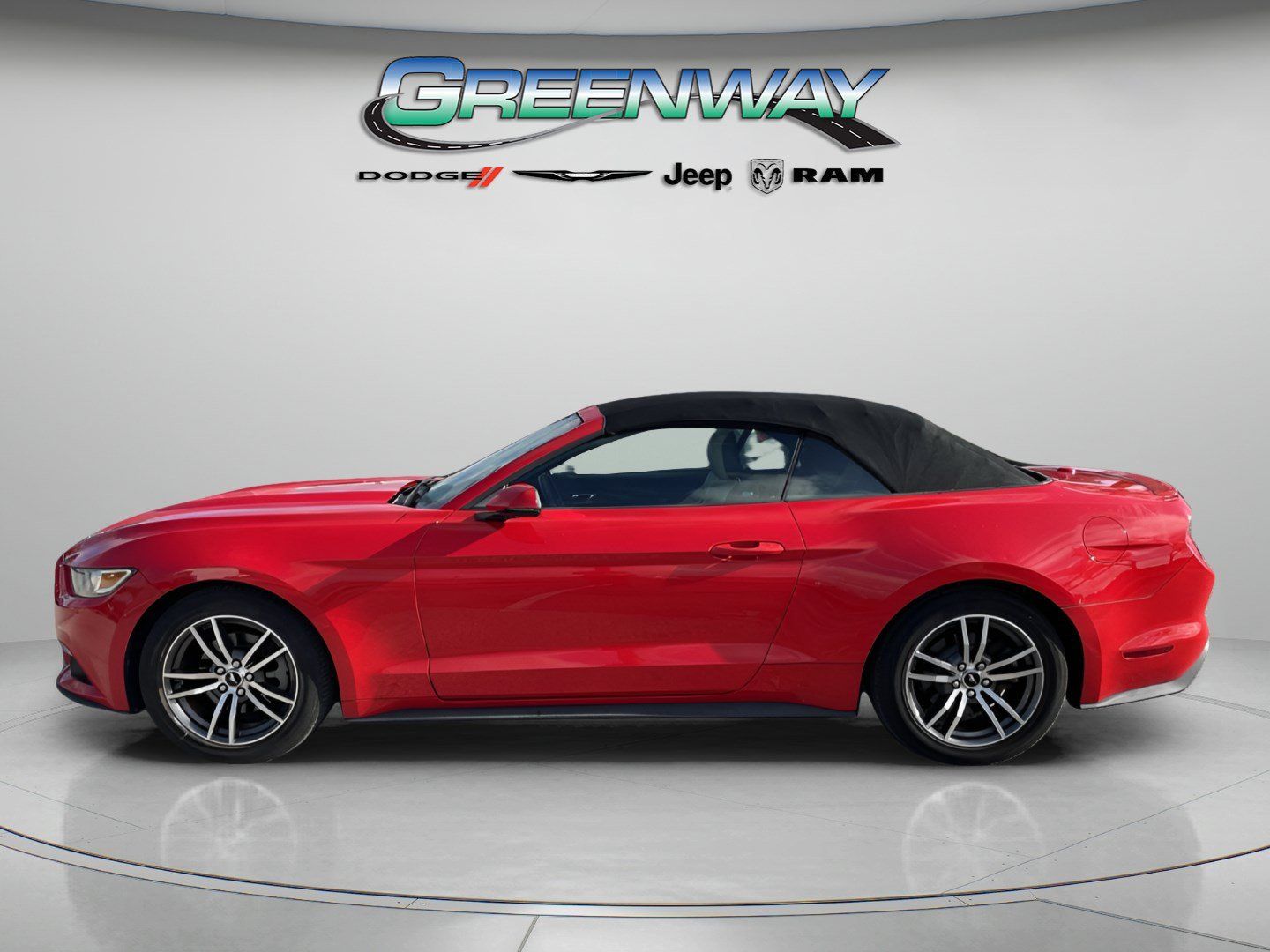 Used 2016 Ford Mustang Premium RWD image 2