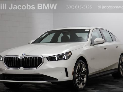 New 2026 BMW 530i xDrive w/ Premium Package image 1