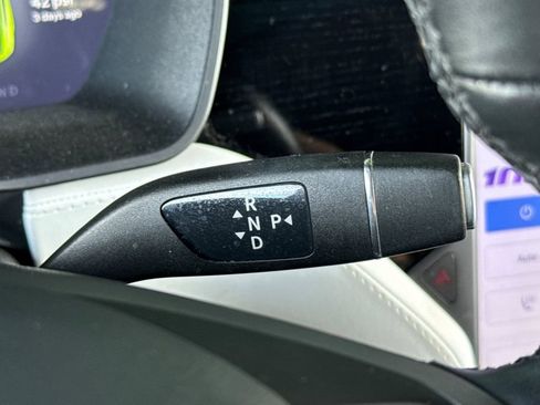 Used 2020 Tesla Model X Long Range image 20