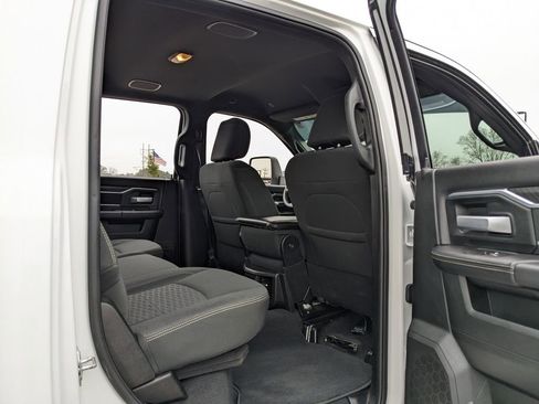 Used 2025 RAM 2500 Big Horn image 48