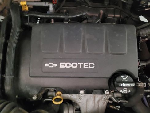 Used 2018 Chevrolet Trax LT w/ Redline Edition image 30