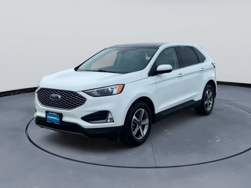 Used 2024 Ford Edge SEL w/ Convenience Package AWD/4WD image 2