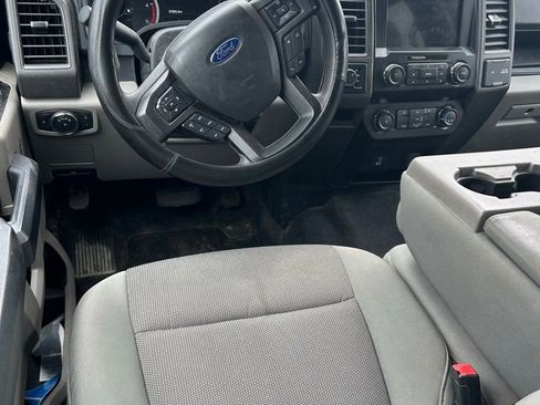 Used 2022 Ford F250 XL w/ STX Appearance Package AWD/4WD image 5