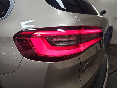 Used 2019 BMW X5 xDrive50i w/ Executive Package image 37