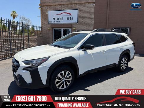 Used 2023 Subaru Outback Premium AWD/4WD image 1