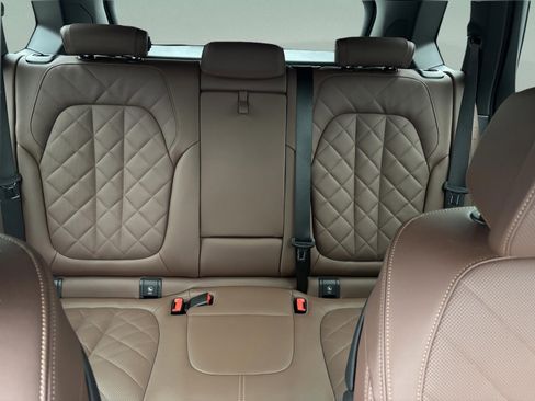 Used 2026 BMW X5 xDrive50e w/ Executive Package image 27