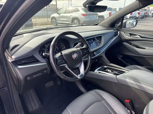Used 2024 Buick Enclave Premium image 11