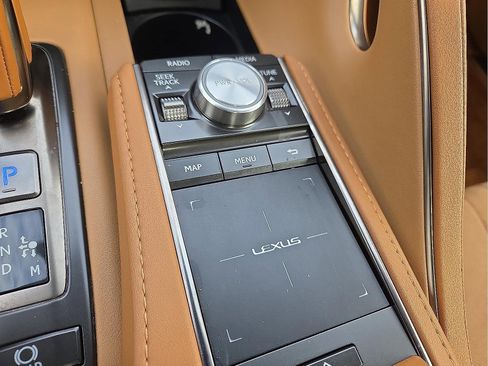 Used 2018 Lexus LC 500 Coupe w/ Sport Package image 24