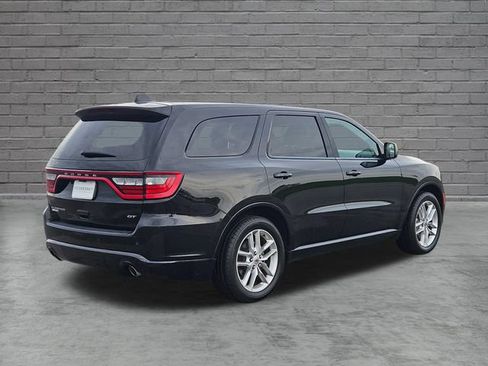 Used 2023 Dodge Durango GT RWD image 5