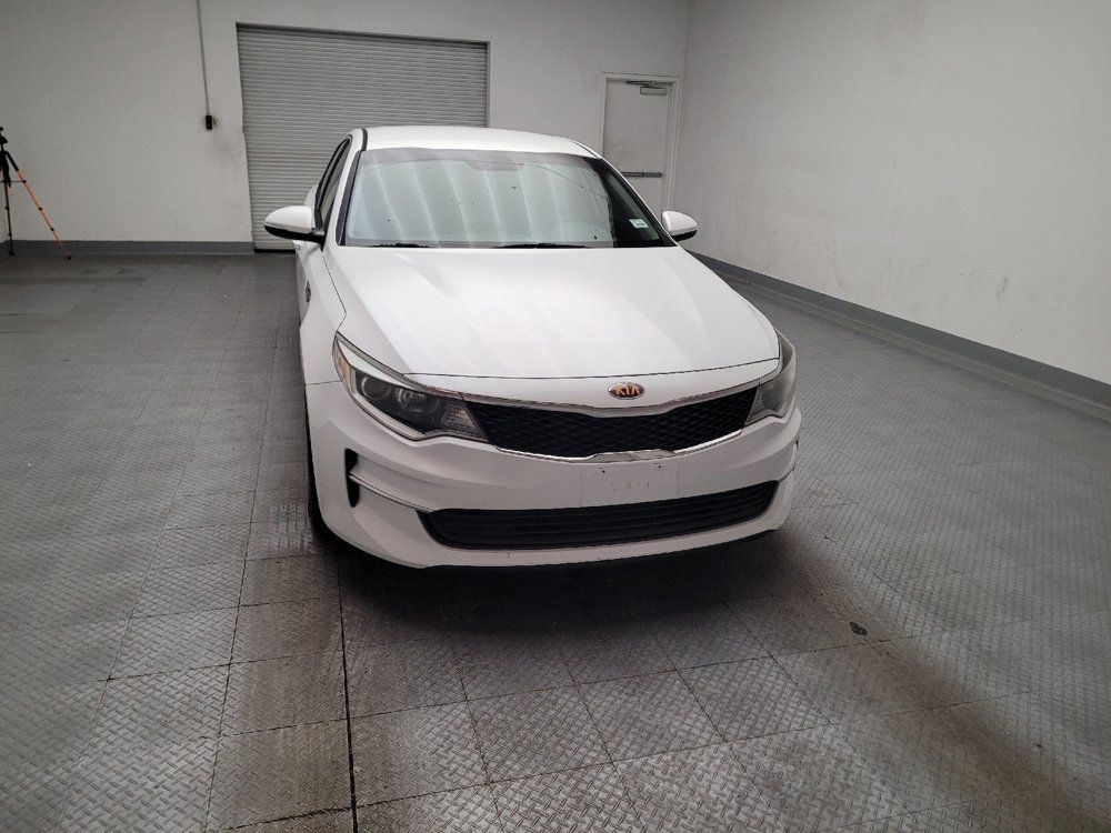 Used 2018 Kia Optima LX FWD image 14