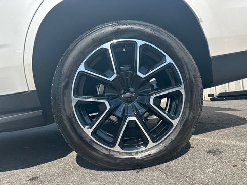 Used 2025 Chevrolet Tahoe RST w/ Comfort Package RWD image 20