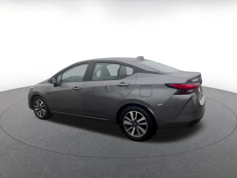 Used 2025 Nissan Versa SV FWD image 10