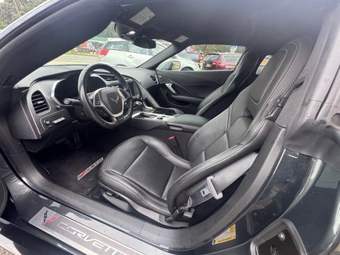 Used 2019 Chevrolet Corvette Z06 RWD image 13