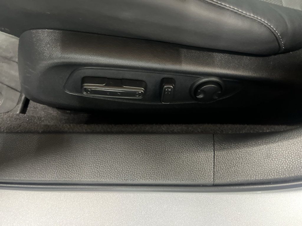 Used 2025 Honda Accord Touring image 30