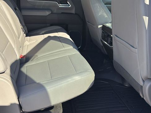 New 2026 GMC Sierra 2500 SLT w/ SLT Premium Package AWD/4WD image 18