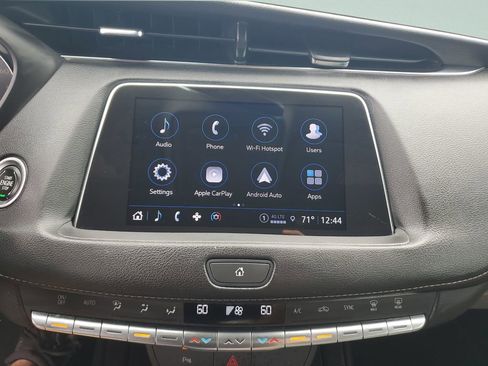 Used 2023 Cadillac XT4 Luxury image 21