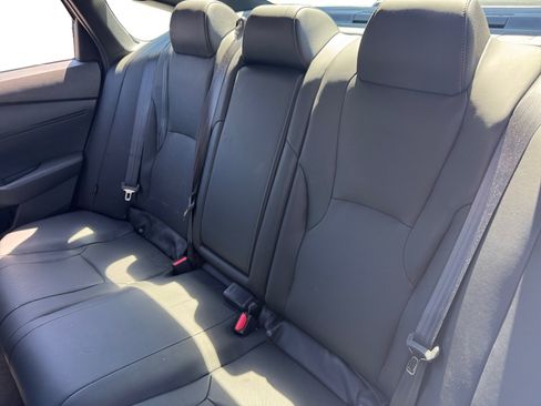 Used 2023 Honda Accord Sport image 13