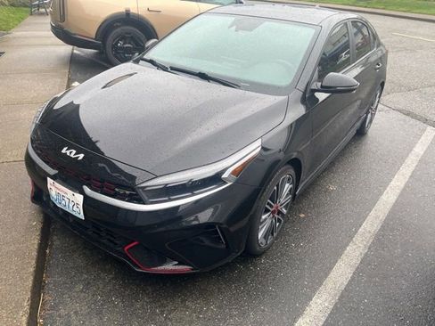 Used 2023 Kia Forte GT w/ GT2 Package image 3