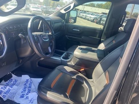 Used 2022 GMC Sierra 2500 AT4 w/ AT4 Preferred Package AWD/4WD image 16