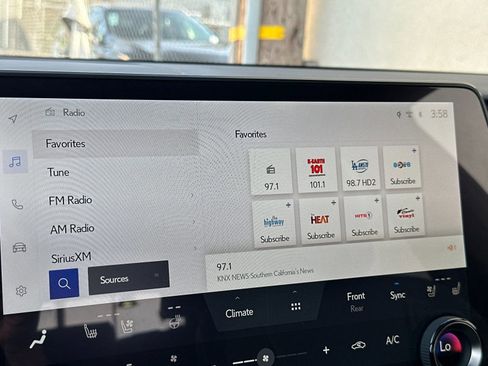 Used 2024 Lexus RX 350 Premium w/ Accessory Package (Z1) image 21