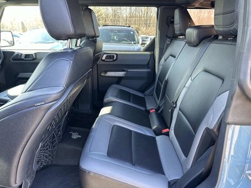 Used 2021 Ford Bronco Black Diamond AWD/4WD image 27