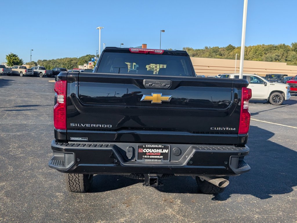New 2026 Chevrolet Silverado 2500 Custom AWD/4WD image 6