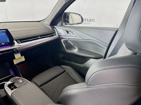 Used 2024 BMW X2 M35i image 21