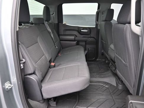 Used 2025 Chevrolet Silverado 1500 Custom image 38