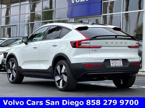 Certified 2023 Volvo C40 P8 Recharge Ultimate image 3