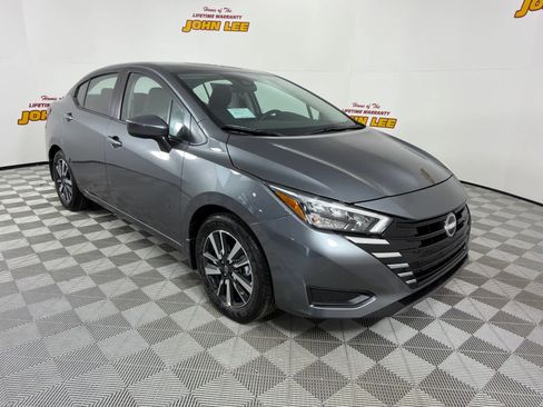 New 2025 Nissan Versa SV w/ Trunk Package image 9