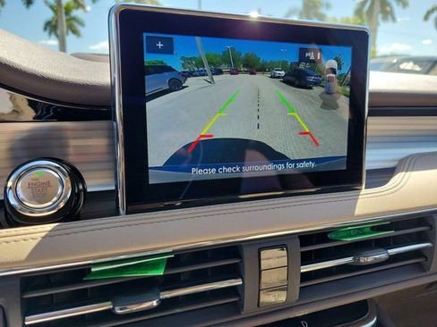 Used 2022 Lincoln Corsair FWD image 30