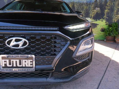 Used 2019 Hyundai Kona SEL FWD image 42