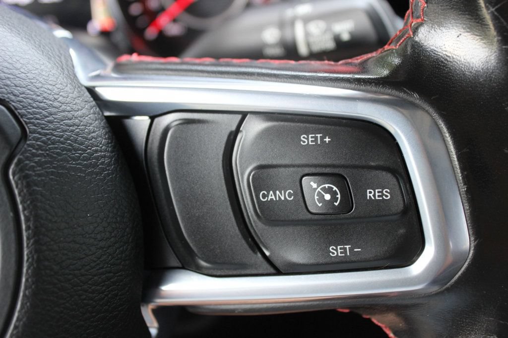 Used 2021 Jeep Gladiator Rubicon AWD/4WD image 19